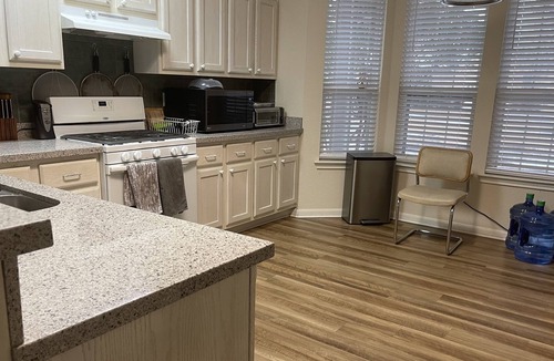Sun City House | Retired community in Sun City w/3 golf courses & 3 Pools