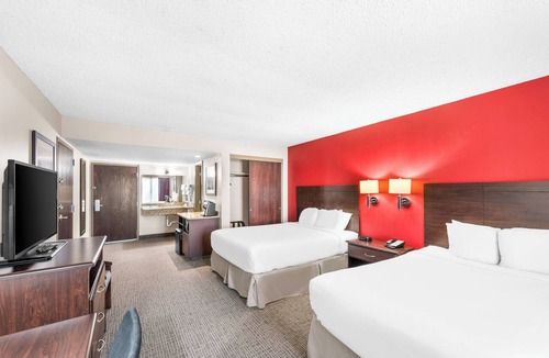 Columbus Hotel | River's Edge Convention Center