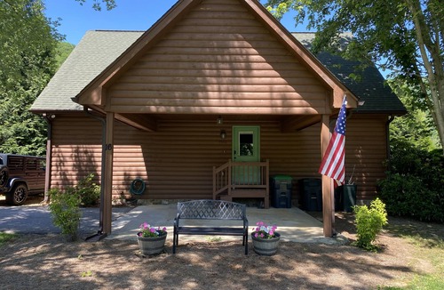 Hiawassee Cabin | Riverfront Cabin! Mountain Views, Pool, Hot Tub, Fishing, Tubing, Fire Pit, WIFI