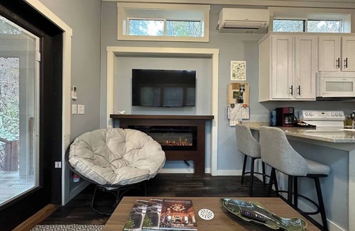 Mentone House | Riverfront | Trails | Pets OK | Near Downtown