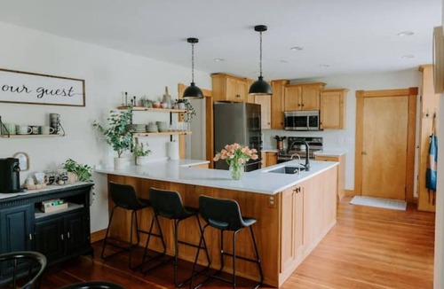 Taylors Falls House | Riverside Historic Home near Downtown, Wineries, Hiking