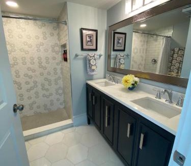 Harpers Ferry House | Riverview Suite at La Soledad