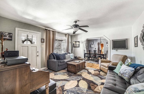 Austin House | Roadrunner - Great location between Austin and Dripping Springs
