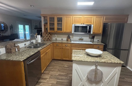 Durant House | Rodeo Ranch 55 acres, 3 BDR, Pool, Parking, located close to Casino