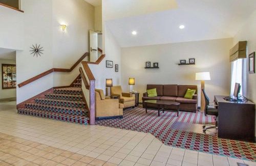 Fremont Hotel | Rodeway Inn