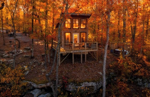 Albertville Cabin | Romantic Cliffside Retreat Private Hot Tub Creek Views Outdoor Shower