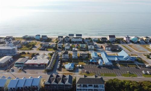 Surf City Apartment | Roof Top Terrace, Elevator, Luxury! Sirens Seaside
