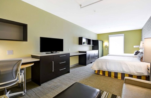 Rock Hill Hotel | Roomy Studio Near Miracle Park – Perfect for Group Outings | Near Carowinds Park