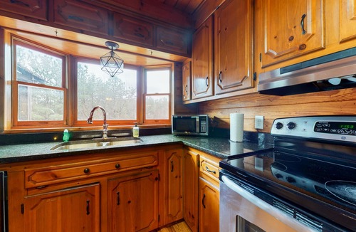 Ranger House | Roomy, three-story mountain home with two full kitchens, game rooms, & AC