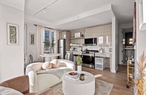 Greenpoint Apartment | Rove Travel | Seren 205 | Cozy Apt w/Balcony