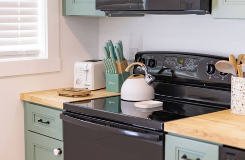 Betterton Cottage | Ruby's Sea Glass Cottage near Betterton Beach