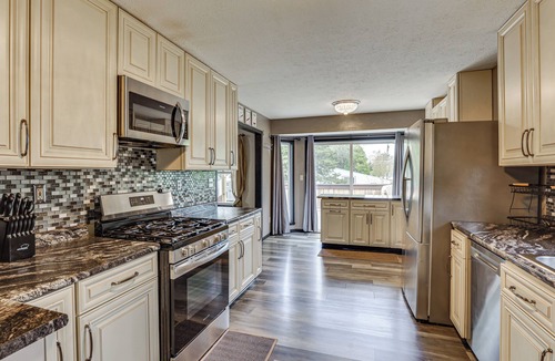 Capron House | Rural Family Retreat w/Deck & Yard in Capron!