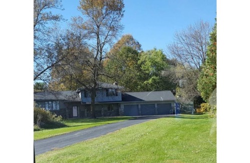 Rochester House | Rural private lower level