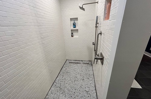Osage House | Rural retreat with a great location and modern amenities.
