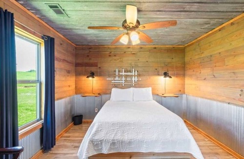 Ramer Hotel | Rustic Cabin Retreat with Fishing, Hiking & Outdoor Adventures
