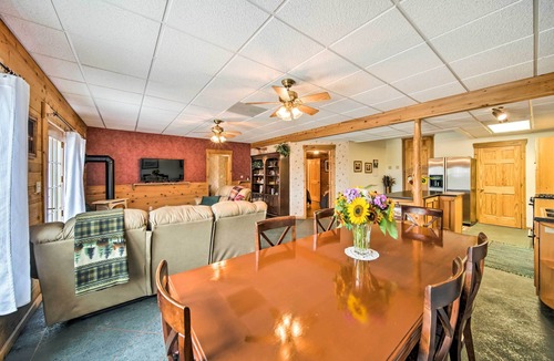 Keosauqua Apartment | Rustic Keosauqua Gem: Fire Pit & Lake Sugema Views