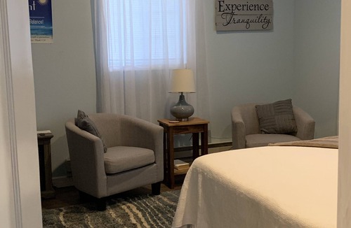 Hamlin County Bed & Breakfast | Salt and Light Retreat for Overnight Stays in Rural South Dakota