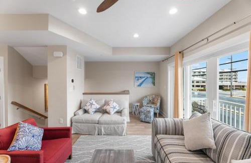 Caine Woods House | Salty Driftwood