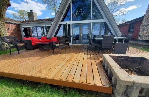 Spirit Lake Villa | Sandy Beach Retreat on Big Spirit Lake