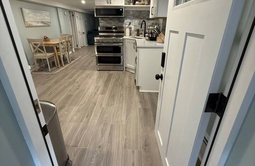 Ventnor City Apartment | Sandy Bottom | 2bd/1bt | 4 min walk to beach