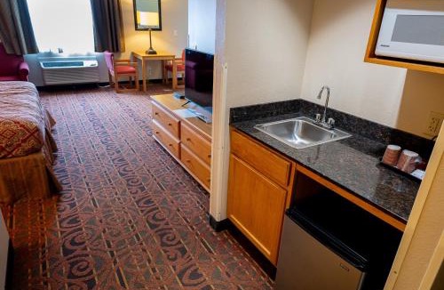 Savanna Hotel | Savanna Inn & Suites