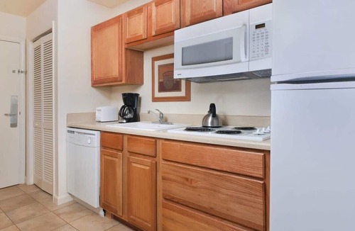 Afton Condo | Scenic Lakeside Escape Studio @ Grand Lake Resort