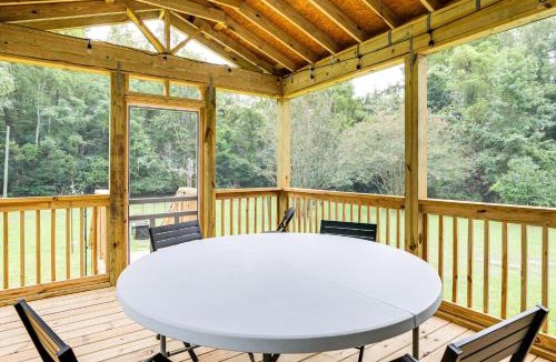 Russellville House | Screened Porch: Family-Friendly St Stephen Retreat
