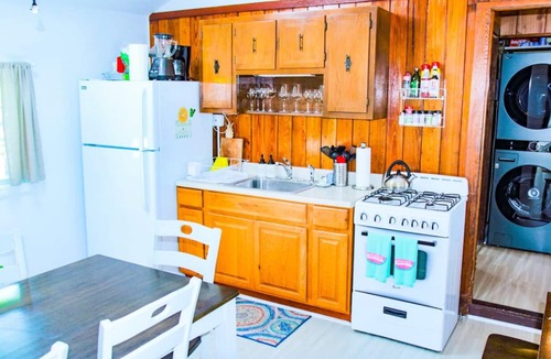 Sea Bright House | Sea Bright Beach House Sleeps 6 Perfect for a Family with little ones!