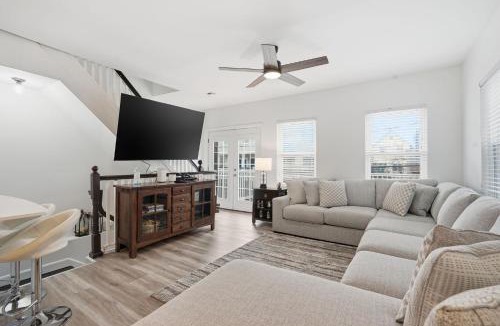 Sea Bright House | Sea Bright Gem Steps to Beach and Parking home