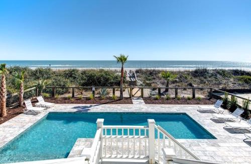 Isle of Palms House | Seascapes 714 Ocean Blvd. Charming, Ocean Front, Private Pool