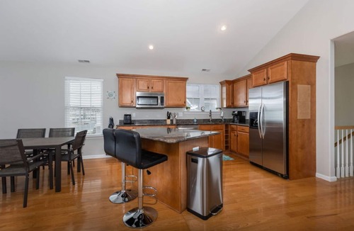 North Wildwood House | Seaside Sanctuary: 5 Bedroom Weekly Vacation Retreat with Pool, Deck, and Beach