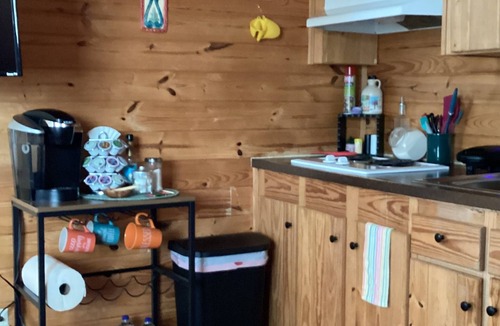 Tulsa Cabin | Secluded tiny cabin with hot tub on private acreage close to downtown Tulsa