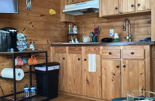 Tulsa Cabin | Secluded tiny cabin with hot tub on private acreage close to downtown Tulsa
