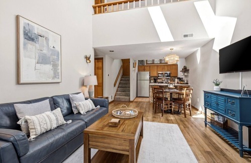 The Galena Territory Villa | Secluded Townhome 15 min from Downtown