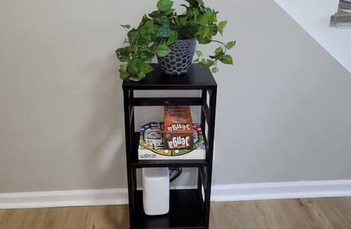 Joslyn Castle Apartment | Sequoia Stay, Walk to Blackstone Fun