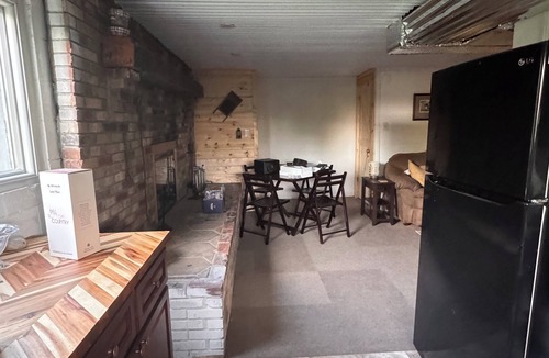 Louisville Apartment | Serene 1 BR lower level of private residence in Louisville. Great location