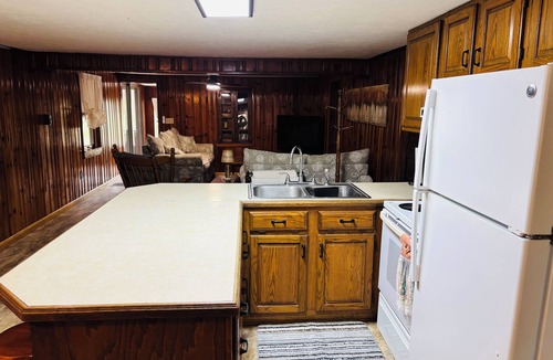 Gettysburg Cottage | Serene 2-bedroom cottage along Marsh Creek in charming Gettysburg