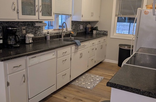 Clear Lake House | Serene 3-bedroom house with AC in Clear Lake