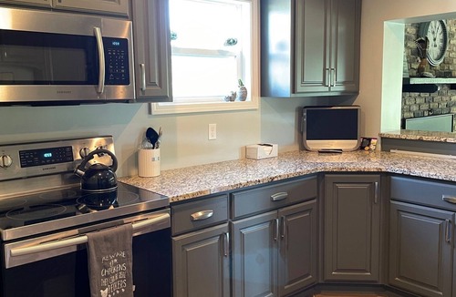 Douglas County House | Serene & Charming Riverfront house just outside of Elkhorn & Omaha