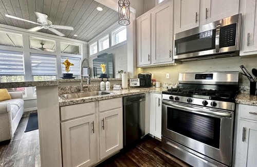 Tracy City Cabin | Serene Tiny Retreat with Amazing Hiking Trails in Tennessee