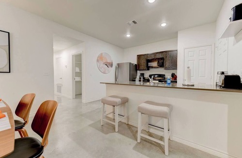 Heidenheimer Apartment | Serene Worker Retreat in Temple