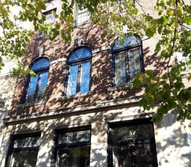Prospect-Lefferts Gardens Historic District Bed & Breakfast | Serenity at Home Guest House
