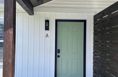Hamilton House | Sewing Serenity A - New 2BR Home in Hamilton, 3 Blocks to Missouri Star