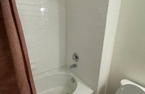 South Baltimore House | Sexy in the city BnB downtown Baltimore