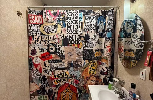 Bushwick Apartment | Shared Bushwick Duplex Stay – Private Rooms, Near L Train & Artsy Nightlife