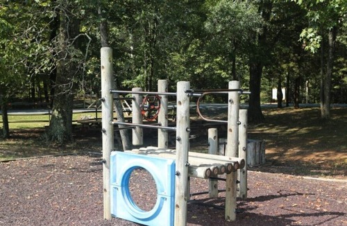 Gordonsville Cabin | Shenandoah Crossing, Gordonsville, Virginia, 2 Bedroom Resort Cabin