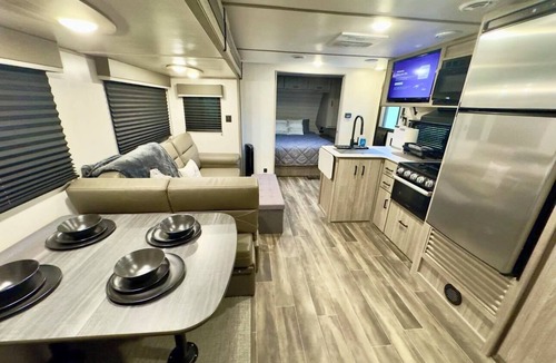 Albertville Resort | Shipwreck Cove Camper at Resort with Fishing and Inlatables