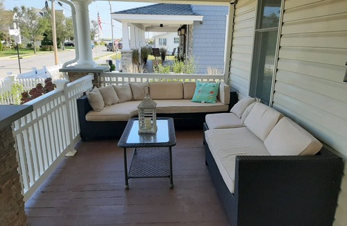 Point Pleasant Beach House | Shore Beats Work-ING! Beach:3 Minute Walk-6 Houses Summer Weekly Getaway Hot Tub