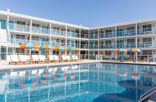 Cape May House | Shoreline Serenity–4 Relaxing Accommodations, Beachside Perks & Outdoor Pool