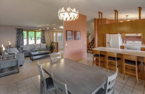 Brainerd House | Shoreview On North Long